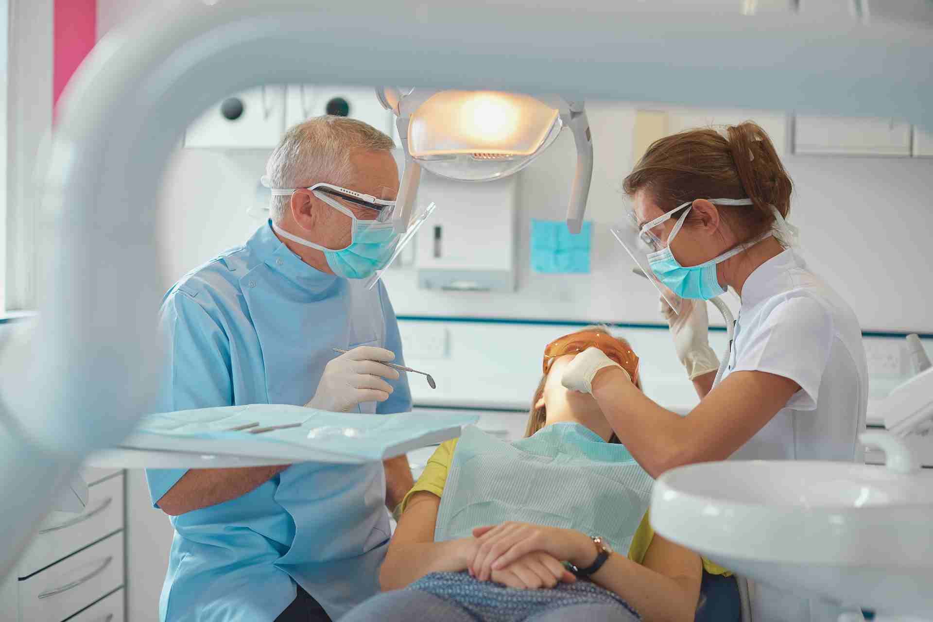 Dentist in Wasco, CA
